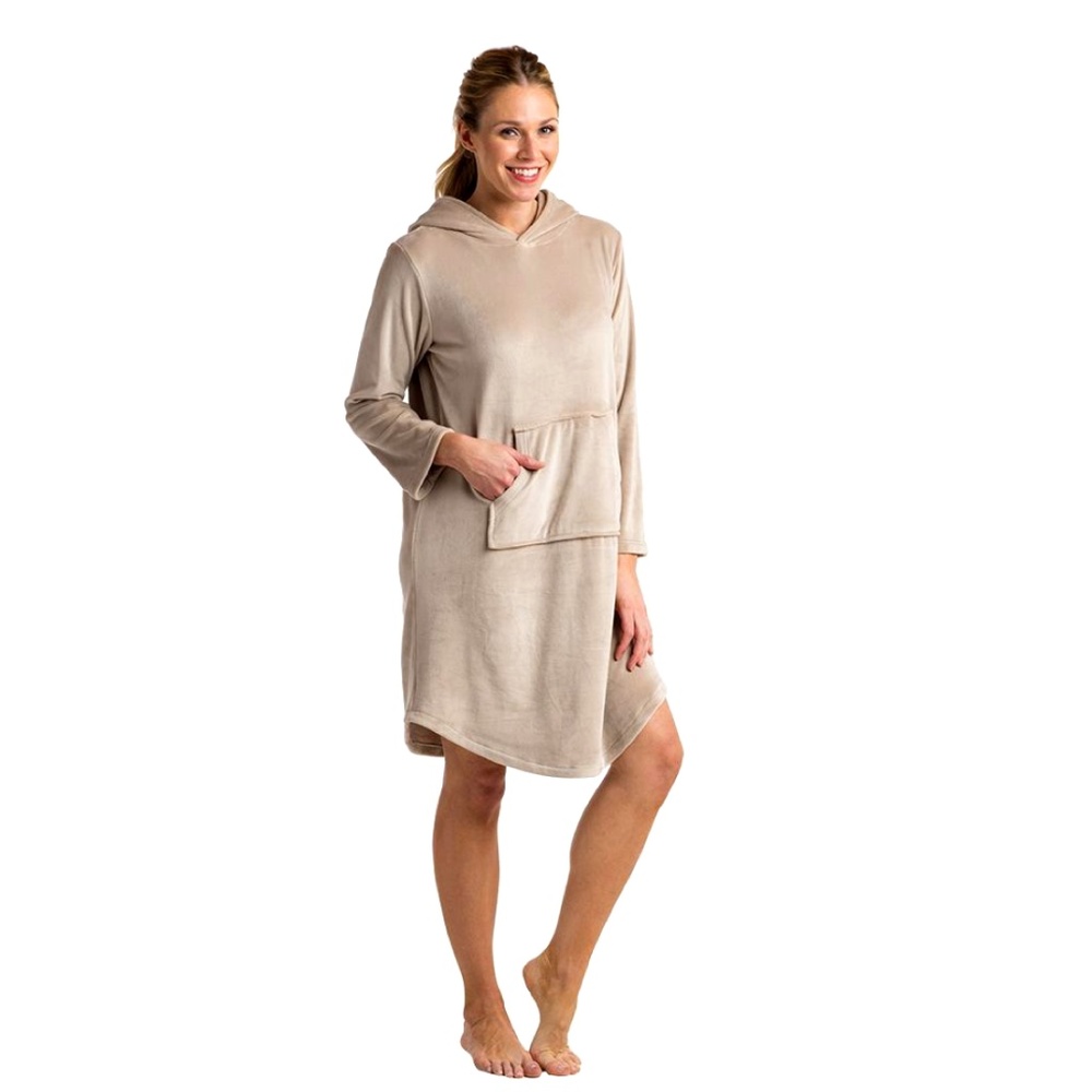 SOFTIES HOODED SNUGGLE LOUNGER
